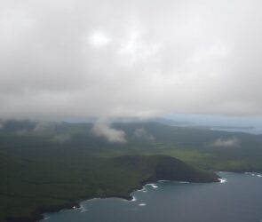 worst time to visit galapagos